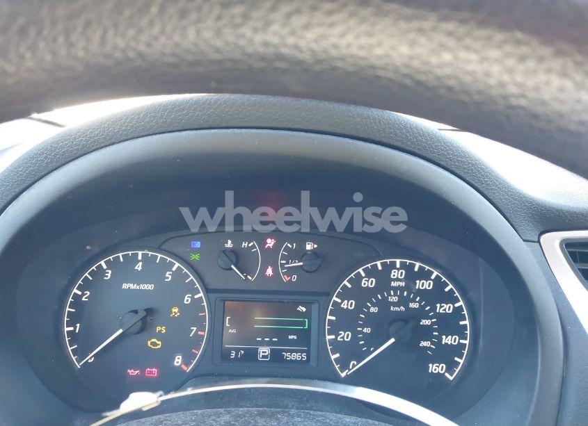 Photo 5 of 2017 Nissan Sentra S (VIN 3N1AB7AP7HY371809)