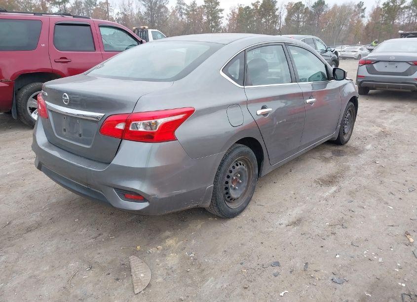 Photo 4 of 2017 Nissan Sentra S (VIN 3N1AB7AP7HY383183)