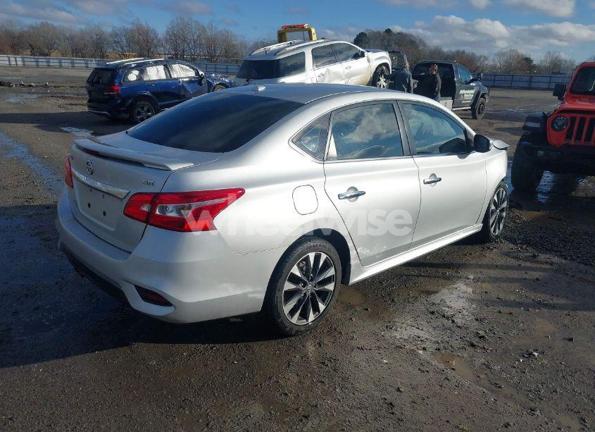 Photo 4 of 2017 Nissan Sentra SR (VIN 3N1AB7AP7HY393907)
