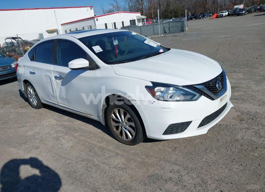 2017 Nissan Sentra SV (VIN 3N1AB7AP7HY395804) main photo