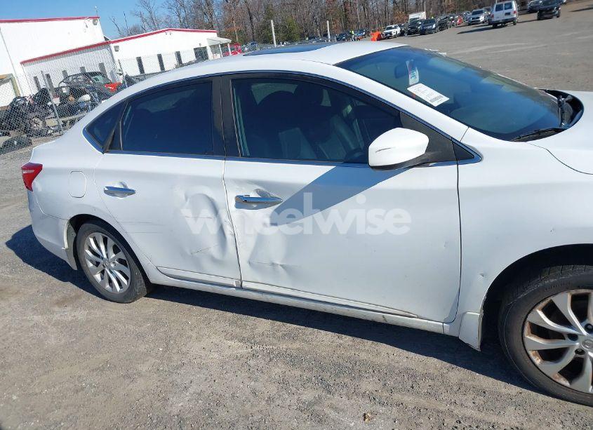 Photo 6 of 2017 Nissan Sentra SV (VIN 3N1AB7AP7HY395804)