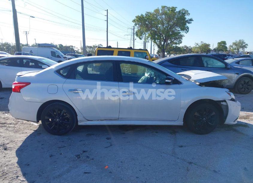 Photo 13 of 2017 Nissan Sentra SR (VIN 3N1AB7AP7HY407644)