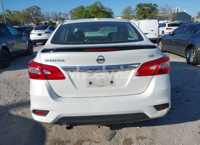 Photo 16 of 2017 Nissan Sentra SR (VIN 3N1AB7AP7HY407644)