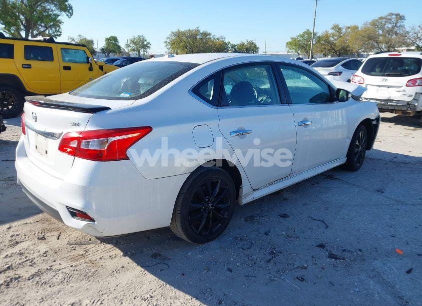 Photo 4 of 2017 Nissan Sentra SR (VIN 3N1AB7AP7HY407644)