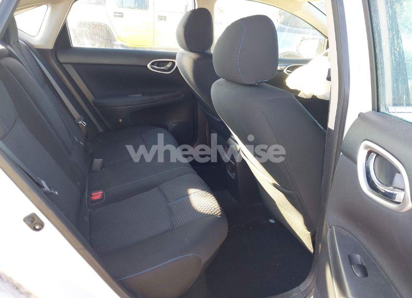 Photo 8 of 2017 Nissan Sentra SR (VIN 3N1AB7AP7HY407644)