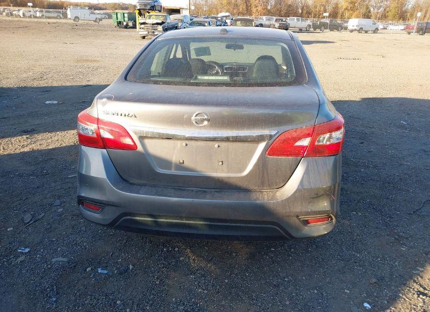 Photo 16 of 2018 Nissan Sentra SV (VIN 3N1AB7AP7JL613646)