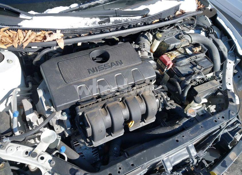 Photo 10 of 2018 Nissan Sentra SV (VIN 3N1AB7AP7JL630172)
