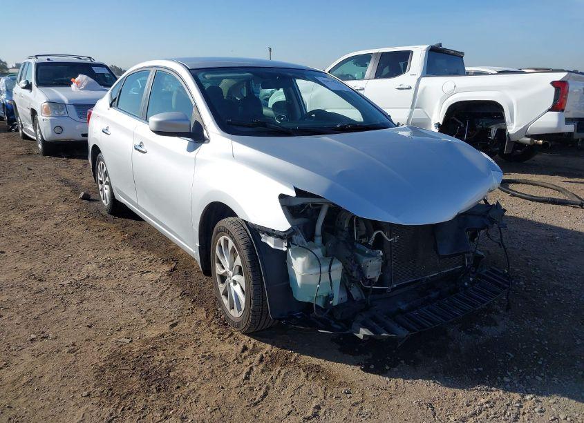 2018 Nissan Sentra SV (VIN 3N1AB7AP7JL630723) main photo