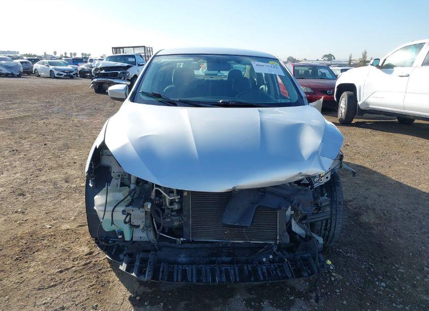 Photo 13 of 2018 Nissan Sentra SV (VIN 3N1AB7AP7JL630723)