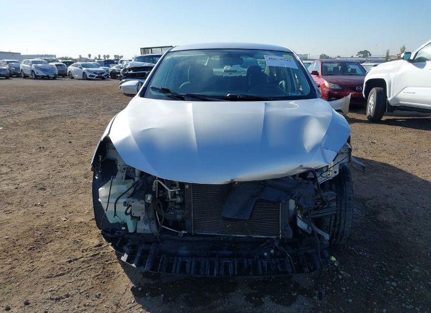Photo 6 of 2018 Nissan Sentra SV (VIN 3N1AB7AP7JL630723)