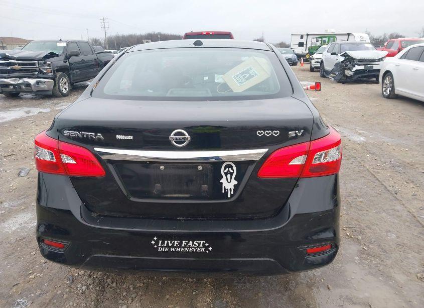 Photo 16 of 2018 Nissan Sentra SV (VIN 3N1AB7AP7JL643455)