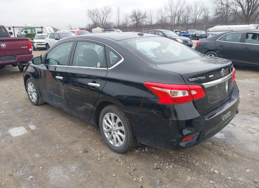 Photo 3 of 2018 Nissan Sentra SV (VIN 3N1AB7AP7JL643455)