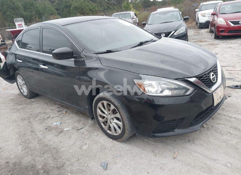 2018 Nissan Sentra SV (VIN 3N1AB7AP7JL655430) main photo