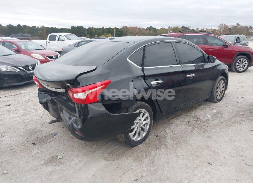 Photo 4 of 2018 Nissan Sentra SV (VIN 3N1AB7AP7JL655430)