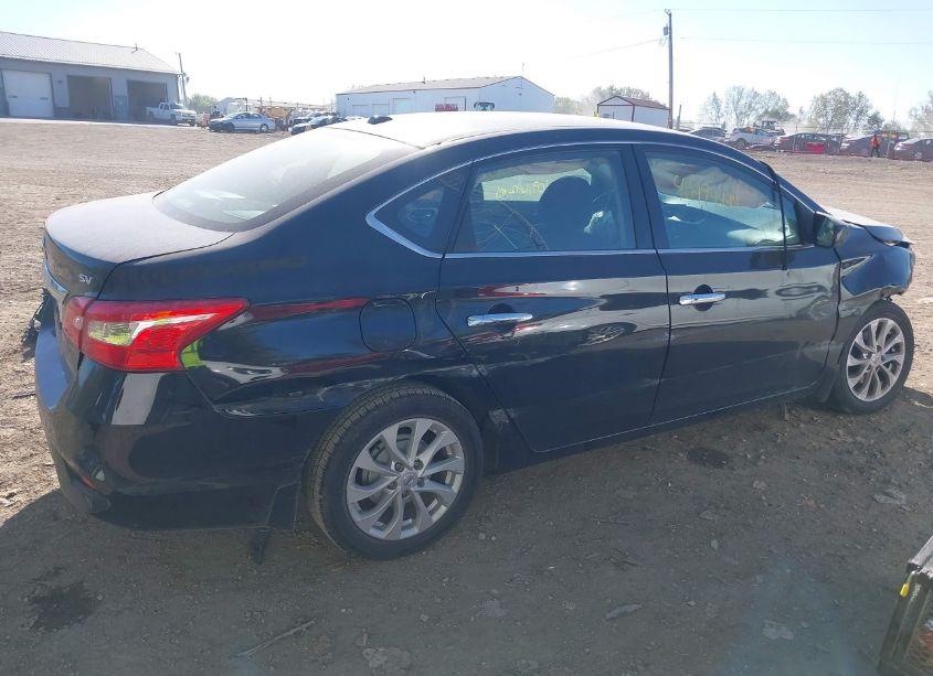 Photo 14 of 2018 Nissan Sentra SV (VIN 3N1AB7AP7JL659560)