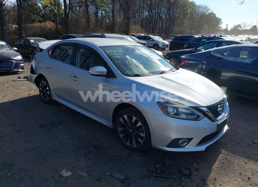 2018 Nissan Sentra SR (VIN 3N1AB7AP7JY202444) main photo