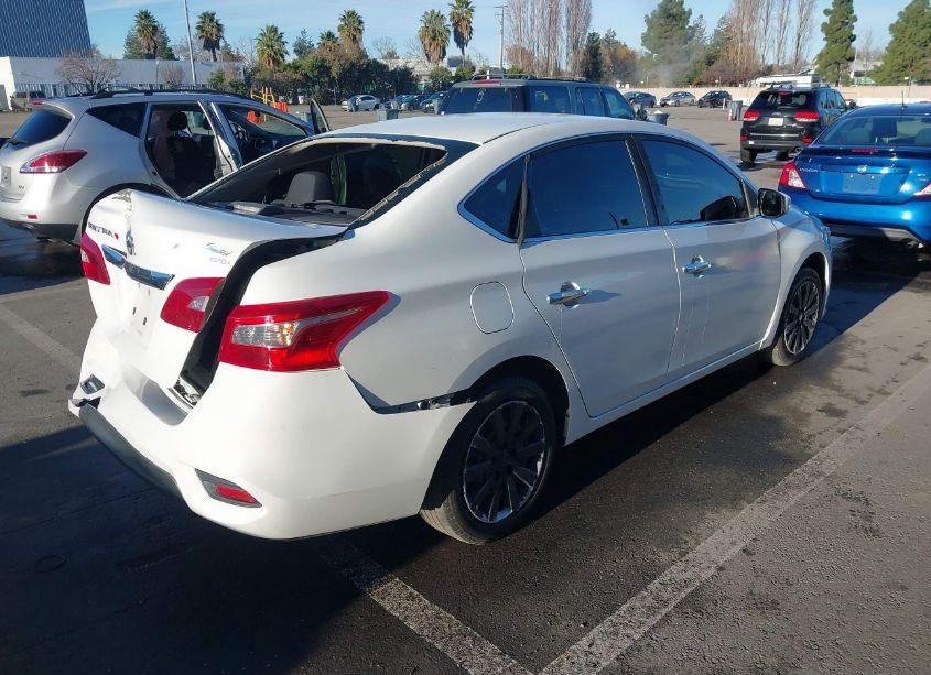 Photo 4 of 2018 Nissan Sentra S (VIN 3N1AB7AP7JY207501)