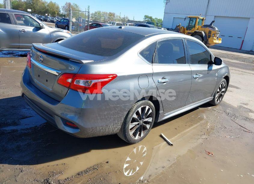 Photo 4 of 2018 Nissan Sentra SR (VIN 3N1AB7AP7JY219129)