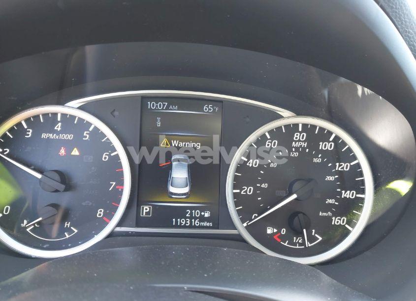 Photo 7 of 2018 Nissan Sentra SR (VIN 3N1AB7AP7JY219129)