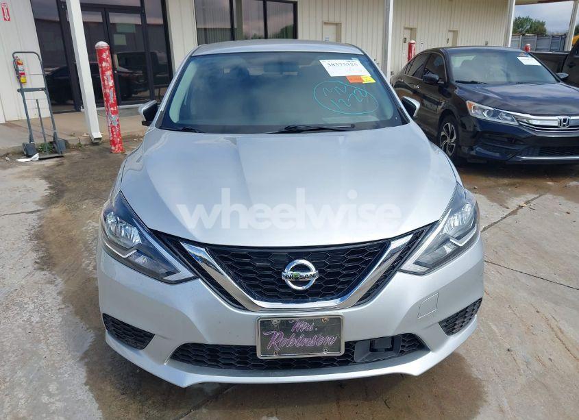 Photo 12 of 2018 Nissan Sentra S (VIN 3N1AB7AP7JY221527)