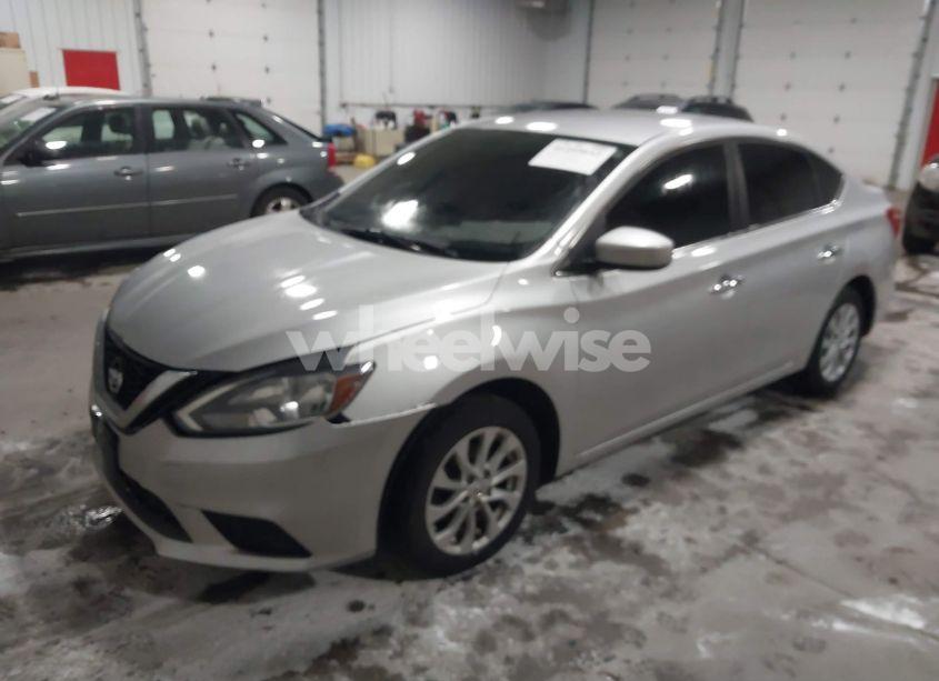 Photo 2 of 2018 Nissan Sentra SV (VIN 3N1AB7AP7JY235654)