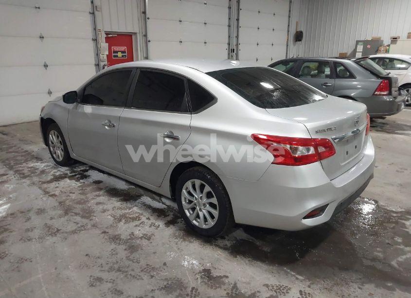 Photo 3 of 2018 Nissan Sentra SV (VIN 3N1AB7AP7JY235654)