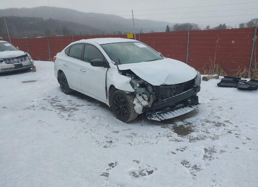 2018 Nissan Sentra S (VIN 3N1AB7AP7JY238571) main photo