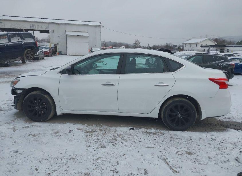 Photo 15 of 2018 Nissan Sentra S (VIN 3N1AB7AP7JY238571)