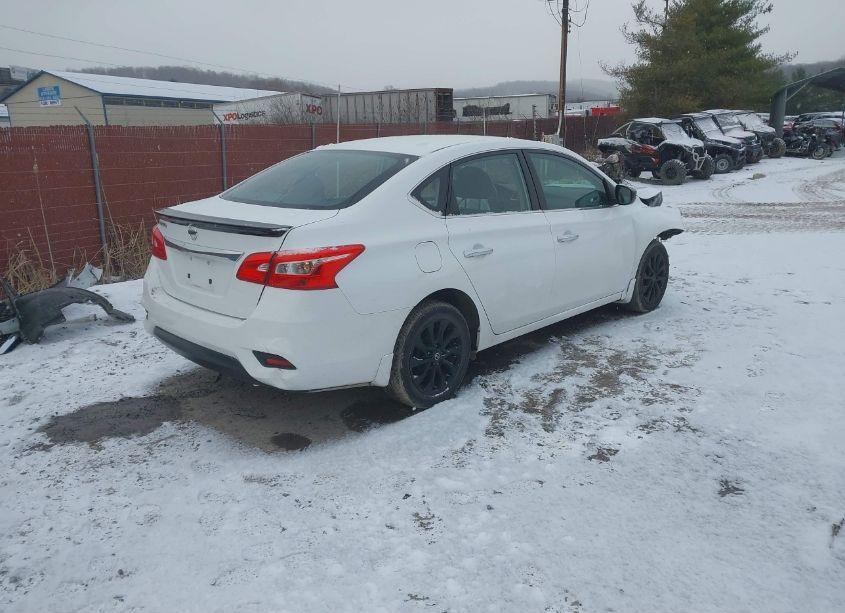 Photo 4 of 2018 Nissan Sentra S (VIN 3N1AB7AP7JY238571)