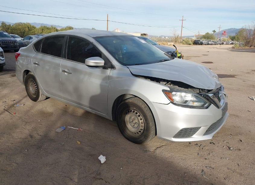 2018 Nissan Sentra S (VIN 3N1AB7AP7JY243110) main photo