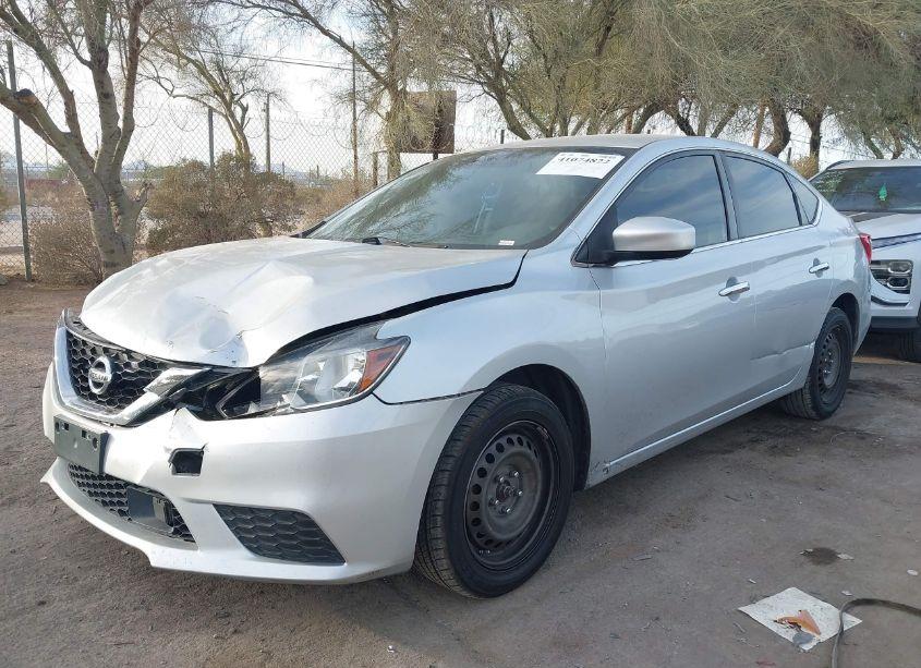 Photo 12 of 2018 Nissan Sentra S (VIN 3N1AB7AP7JY243110)