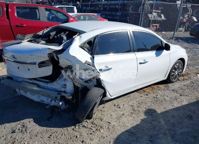 Photo 4 of 2018 Nissan Sentra S (VIN 3N1AB7AP7JY244242)