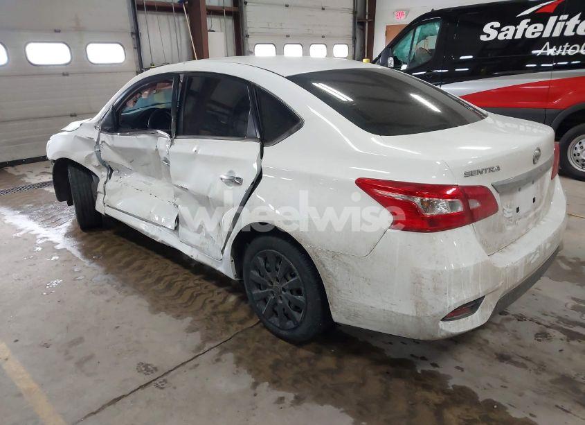 Photo 3 of 2018 Nissan Sentra S (VIN 3N1AB7AP7JY256777)