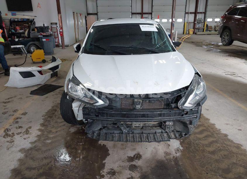 Photo 6 of 2018 Nissan Sentra S (VIN 3N1AB7AP7JY256777)