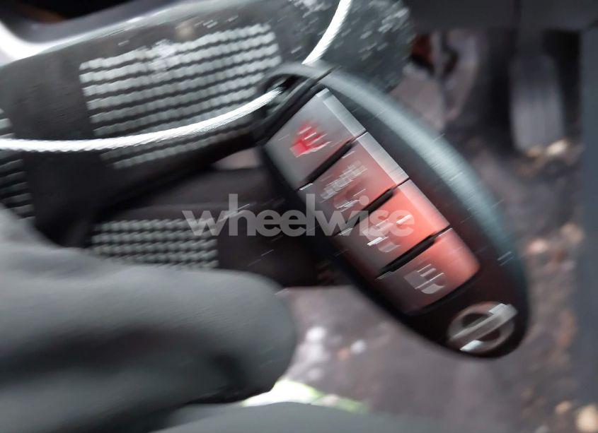 Photo 11 of 2018 Nissan Sentra SV (VIN 3N1AB7AP7JY263874)