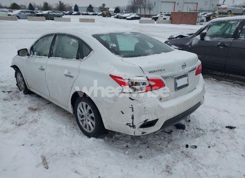 Photo 3 of 2018 Nissan Sentra SV (VIN 3N1AB7AP7JY263874)