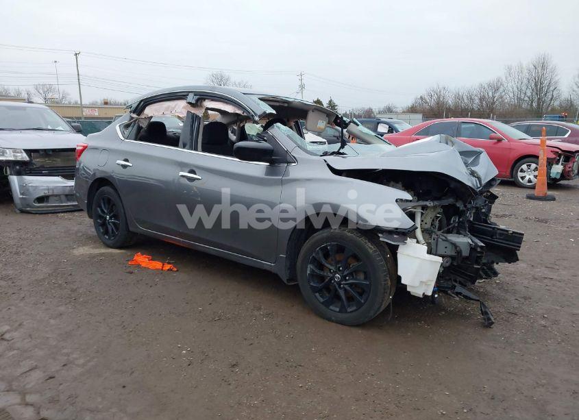 2018 Nissan Sentra S (VIN 3N1AB7AP7JY265334) main photo