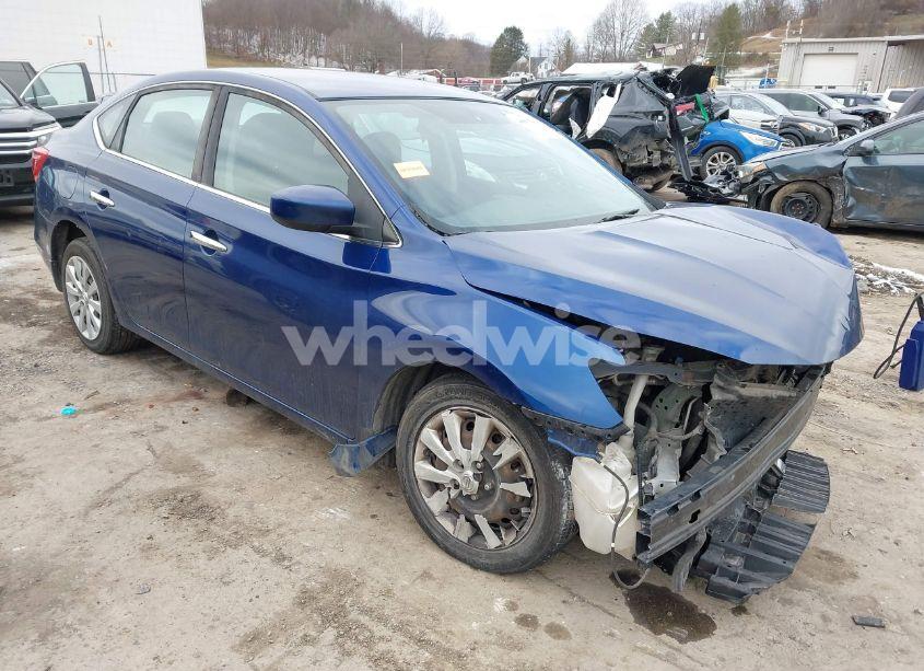 2018 Nissan Sentra S (VIN 3N1AB7AP7JY279332) main photo