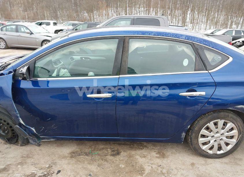 Photo 15 of 2018 Nissan Sentra S (VIN 3N1AB7AP7JY279332)