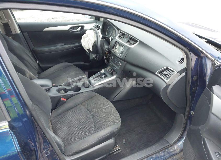 Photo 5 of 2018 Nissan Sentra S (VIN 3N1AB7AP7JY279332)