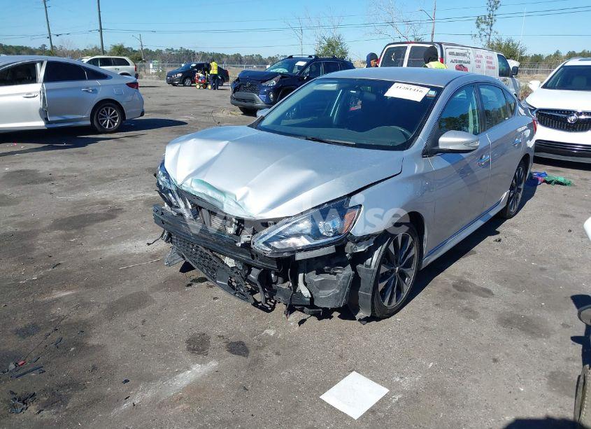 Photo 2 of 2018 Nissan Sentra SR (VIN 3N1AB7AP7JY280089)