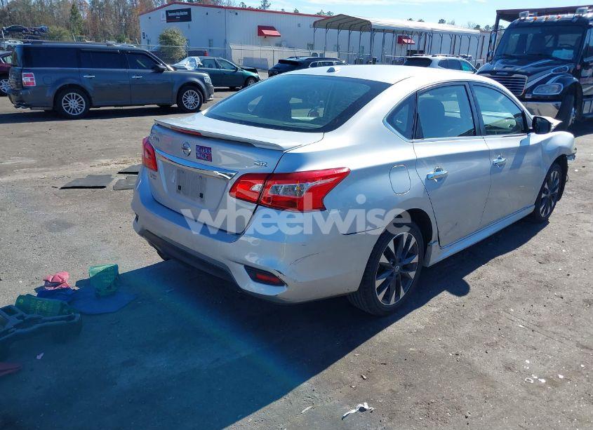 Photo 4 of 2018 Nissan Sentra SR (VIN 3N1AB7AP7JY280089)