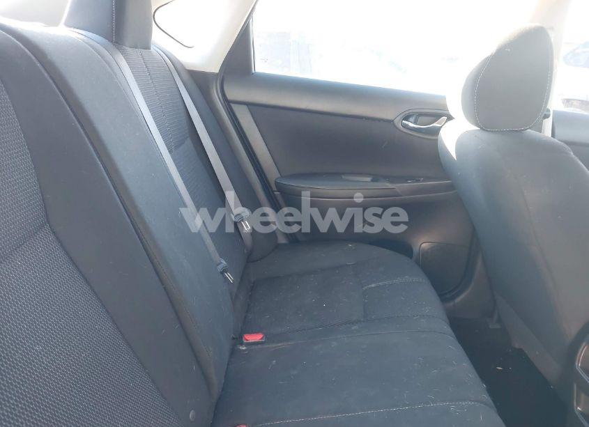 Photo 8 of 2018 Nissan Sentra S (VIN 3N1AB7AP7JY281002)