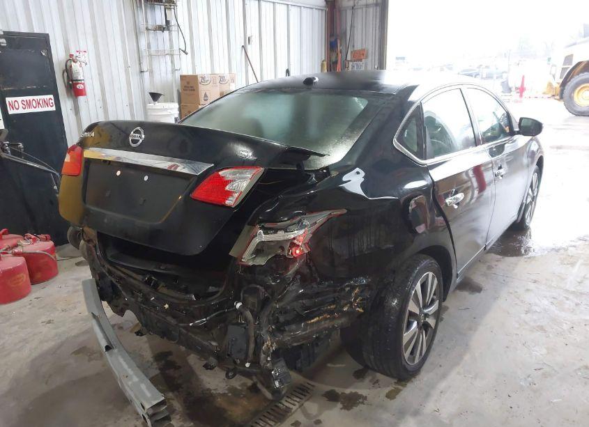 Photo 4 of 2018 Nissan Sentra SL (VIN 3N1AB7AP7JY282442)