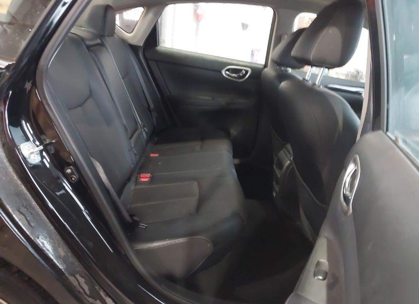 Photo 8 of 2018 Nissan Sentra SL (VIN 3N1AB7AP7JY282442)