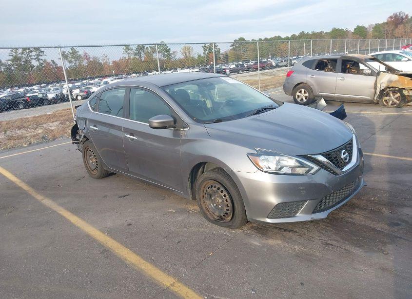 2018 Nissan Sentra S (VIN 3N1AB7AP7JY290637) main photo