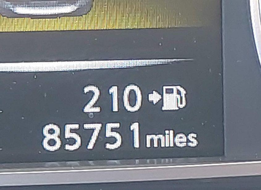 Photo 15 of 2018 Nissan Sentra S (VIN 3N1AB7AP7JY305170)
