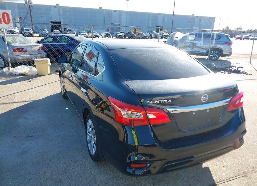 Photo 3 of 2018 Nissan Sentra S (VIN 3N1AB7AP7JY305170)