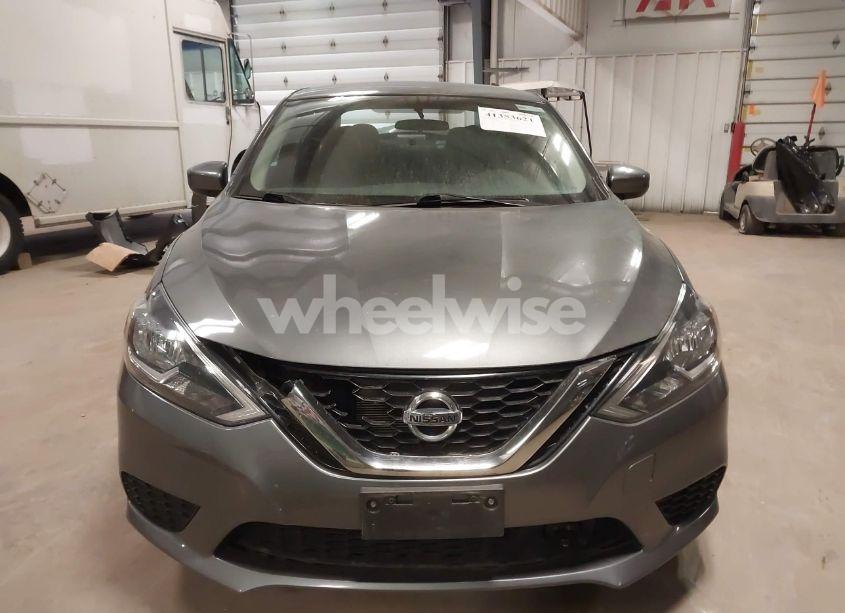 Photo 12 of 2018 Nissan Sentra SV (VIN 3N1AB7AP7JY318761)