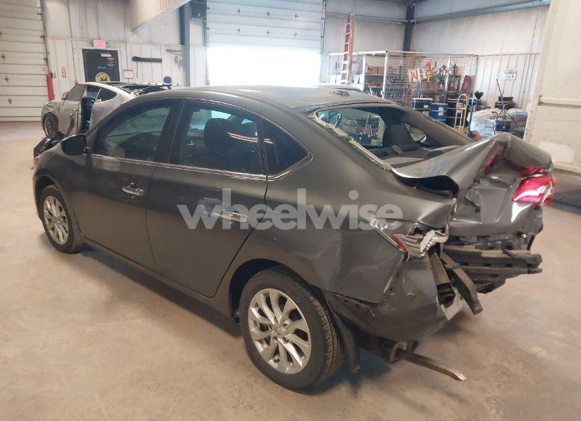 Photo 3 of 2018 Nissan Sentra SV (VIN 3N1AB7AP7JY318761)